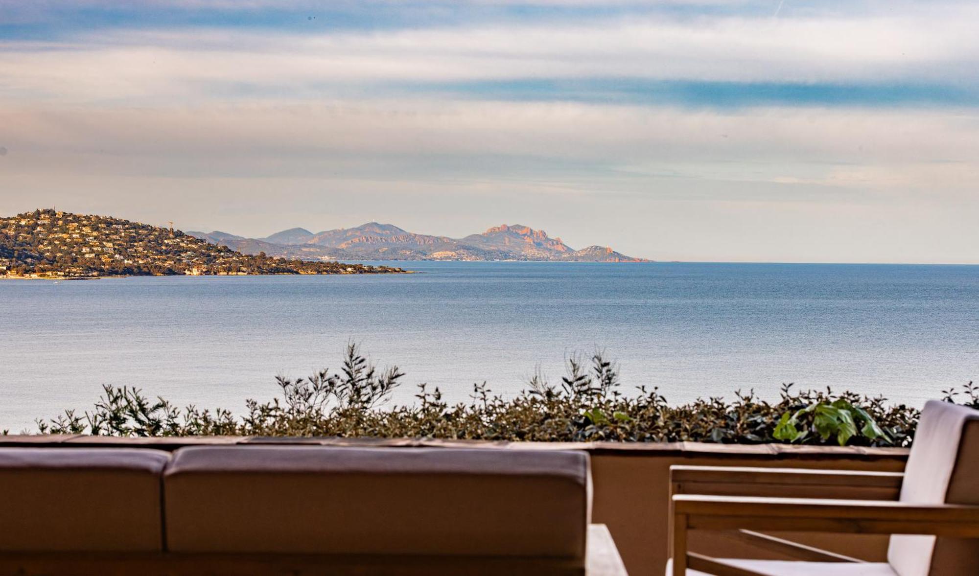 Superbe Villa, Incroyable Vue Mer, Piscine Chauffee, Climatisee Sainte-Maxime Eksteriør bilde