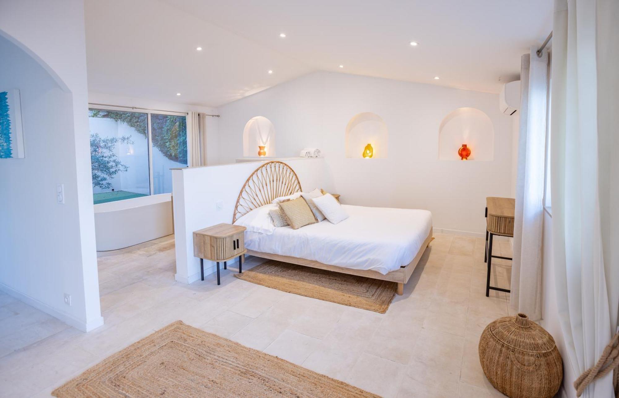 Superbe Villa, Incroyable Vue Mer, Piscine Chauffee, Climatisee Sainte-Maxime Eksteriør bilde